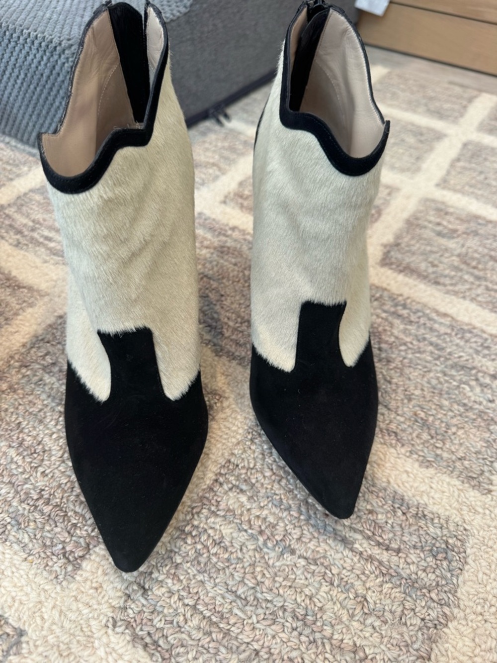 Nicholas Kirkwood Black and Cream Pointed Ankle Boots